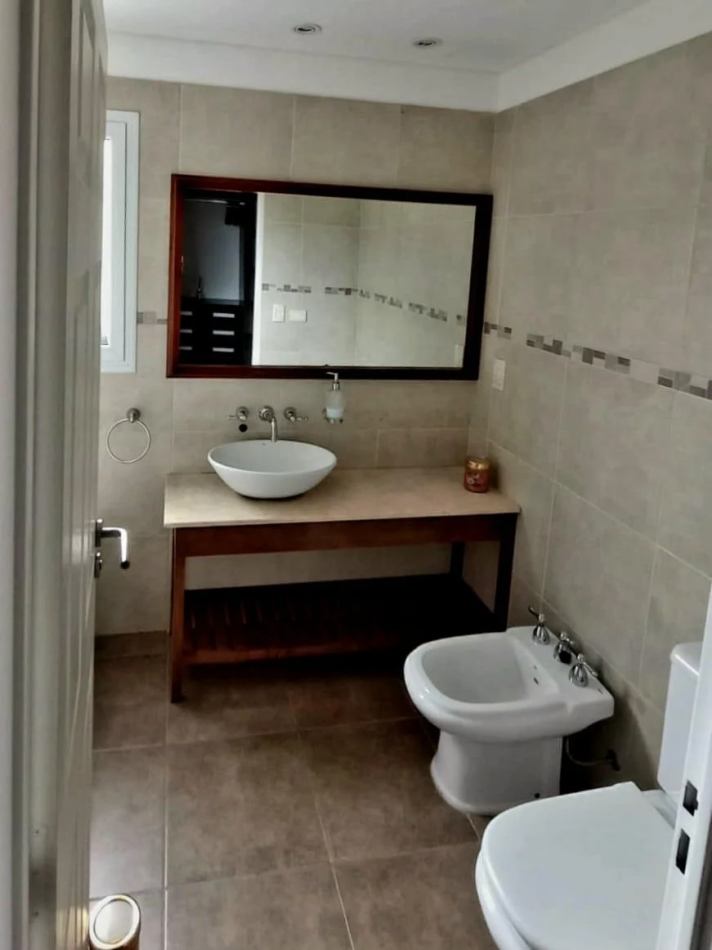 Venta Casa 3 Dormitorios y Escritorio en Nordelta Barrio Los Alisos