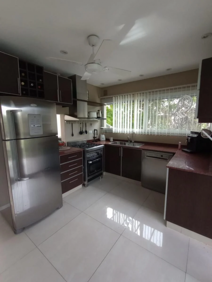 Venta Casa 3 Dormitorios y Escritorio en Nordelta Barrio Los Alisos