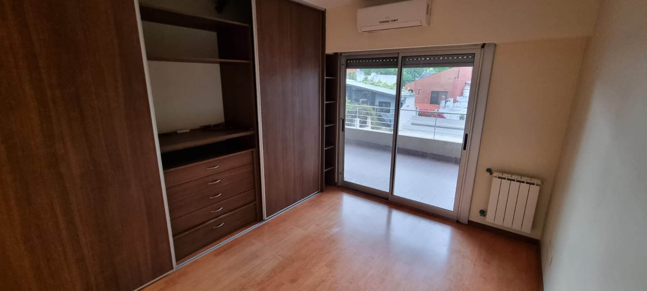 Alquiler de Hermoso Departamento De 4 Ambientes