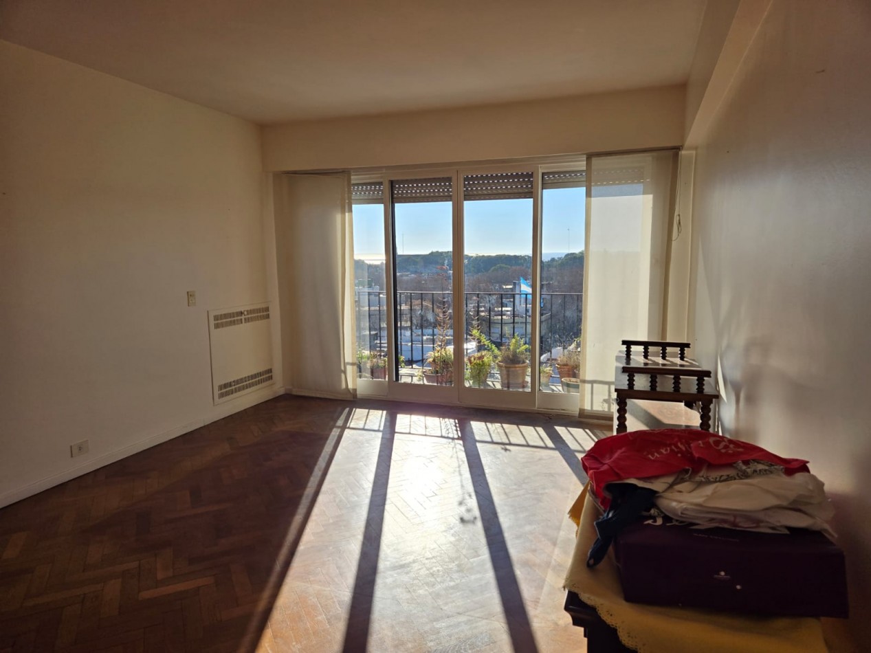 Increible Vista. Venta Departamento 3 Amb y Dep de Serv. En San Isidro