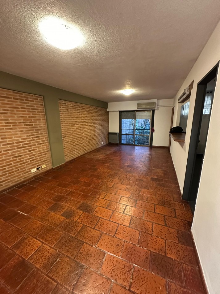 Venta Departamento 3 ambientes en San Isidro