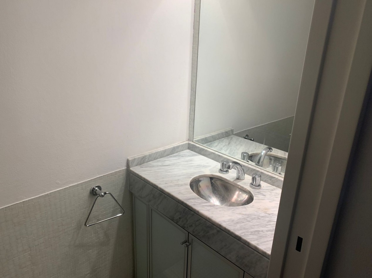 Alquiler Departamento 3 Ambientes con cochera y pileta en San Isidro