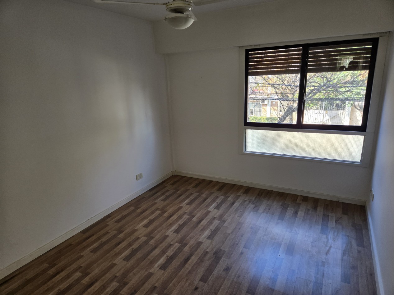 Venta Departamento 3 ambientes c/Patio en San Isidro