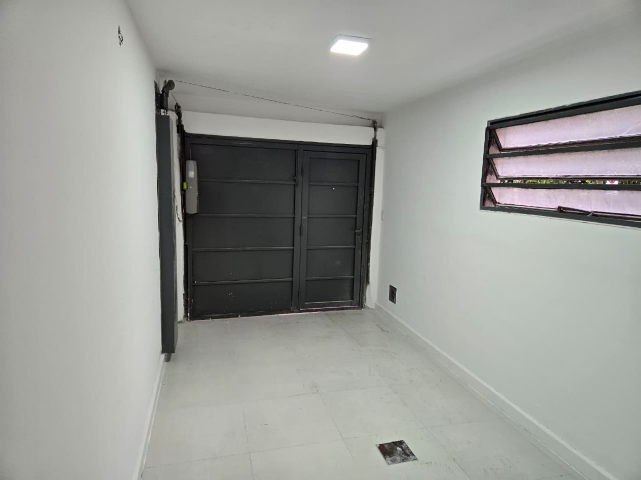 Venta Ph La Lucila 2 Dormitorios, Cochera y Terraza. Impecable Estado. 