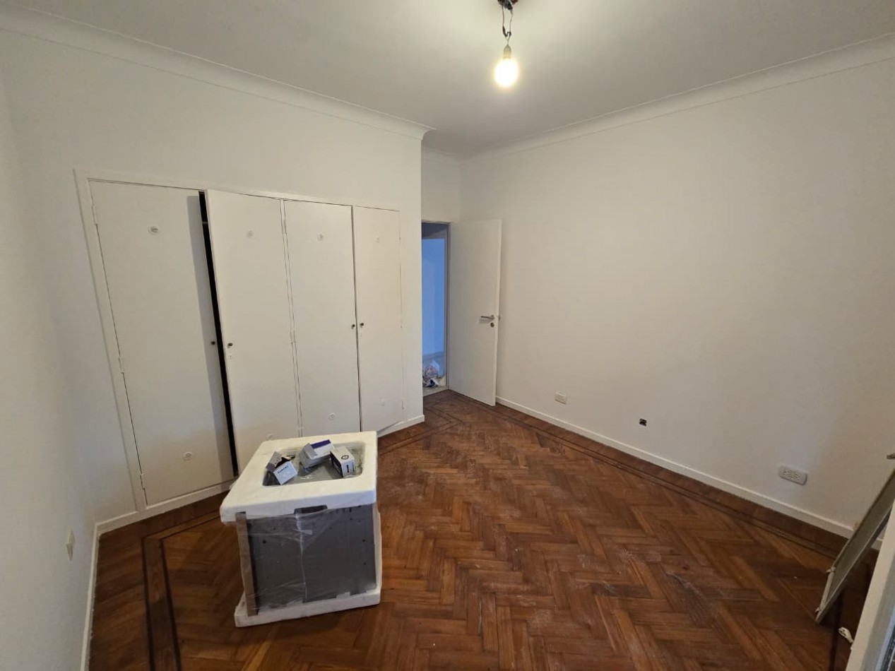 Venta Ph La Lucila 2 Dormitorios, Cochera y Terraza. Impecable Estado. 