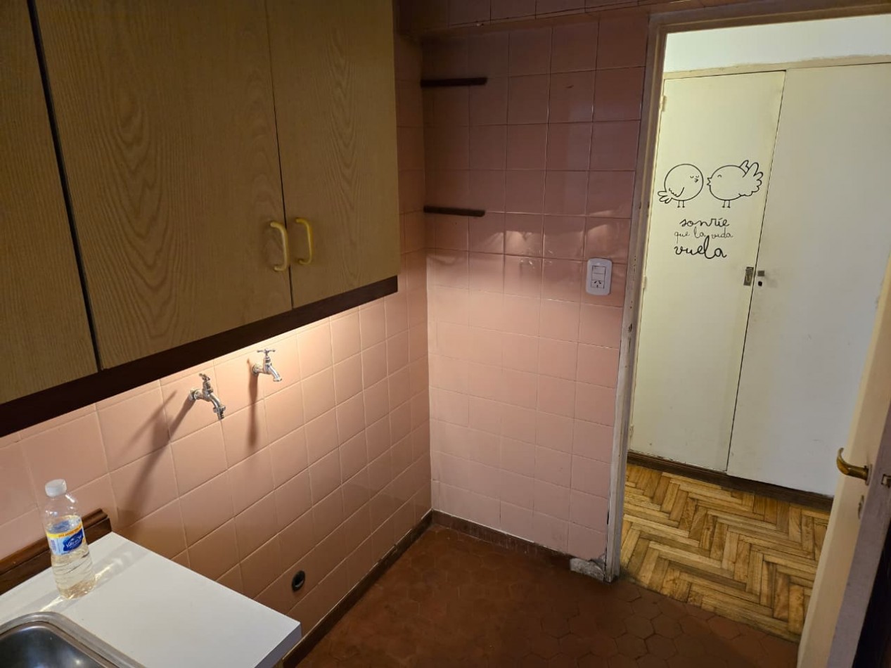 Venta Departamento 2 ambientes con Patio en San Isidro. Apto credito