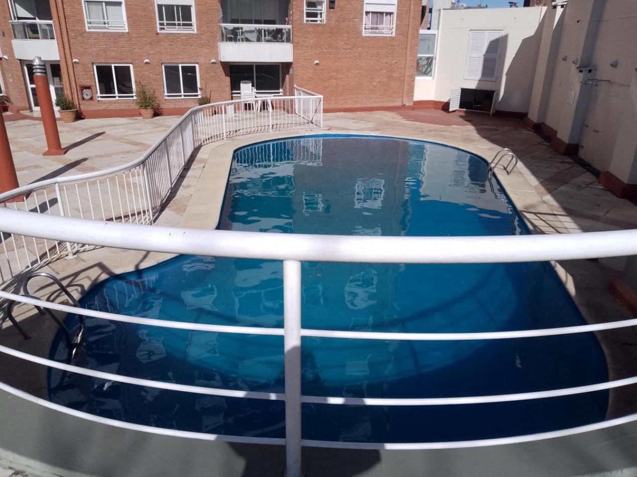 Venta Departamento 2 Ambientes con Cochera en Beccar con Increible Vista al Rio