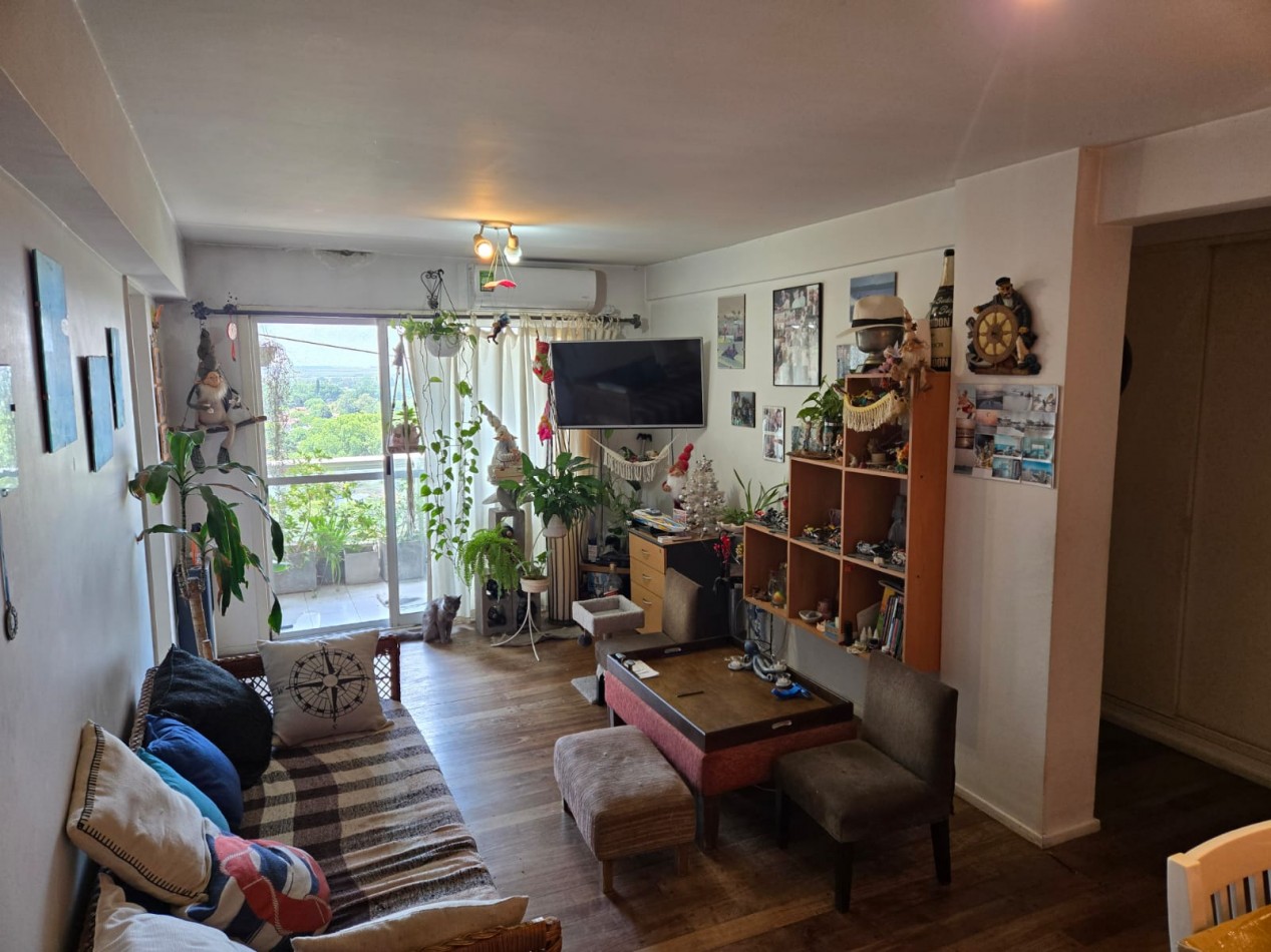 Venta Departamento 2 Ambientes con Cochera en Beccar con Increible Vista al Rio