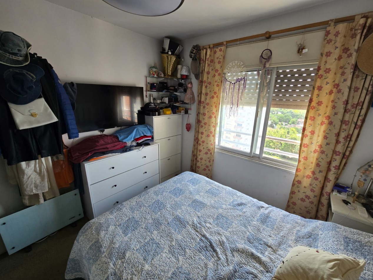 Venta Departamento 2 Ambientes con Cochera en Beccar con Increible Vista al Rio