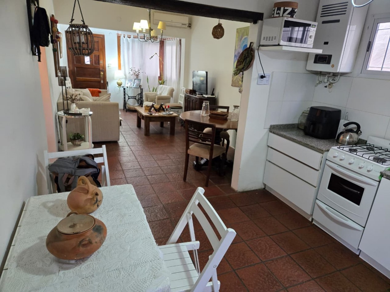 Venta Casa Sobre Lote Propio en La Calabria San Isidro.