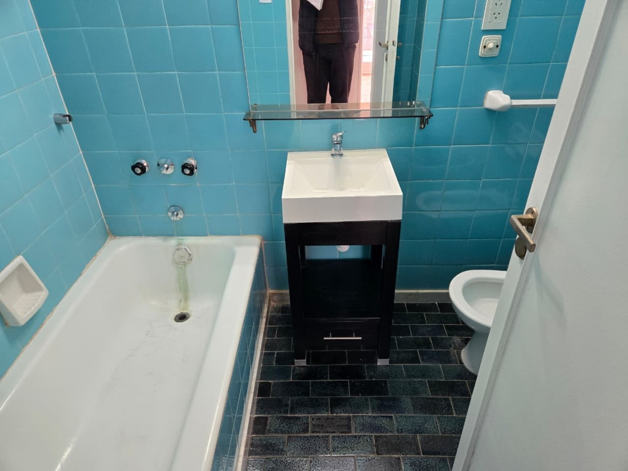 Alquiler Departamento 3 Dormitorios y Dependencias en San Isidro