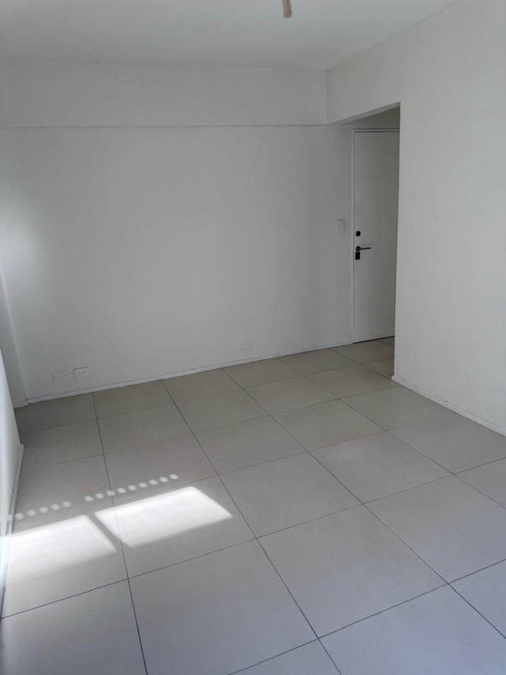 Alquiler Departamento 2 Ambientes en Olivos