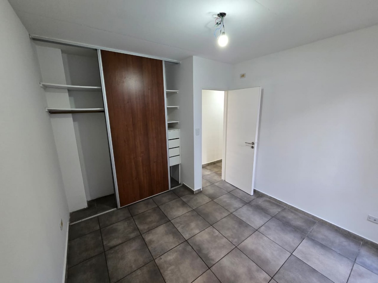 Alquiler Departamento 3 Ambientes con Cochera en San Isidro