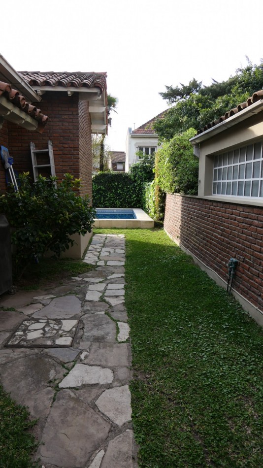 Venta casa 3 dormitorios con Pileta en San Isidro