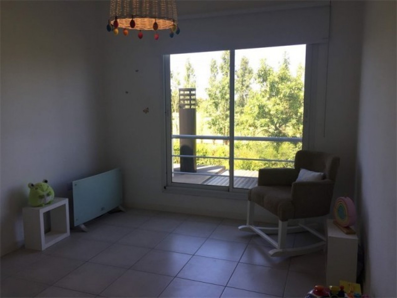 Venta Casa 3 Dorm. Con Pileta El Palmar Nordelta