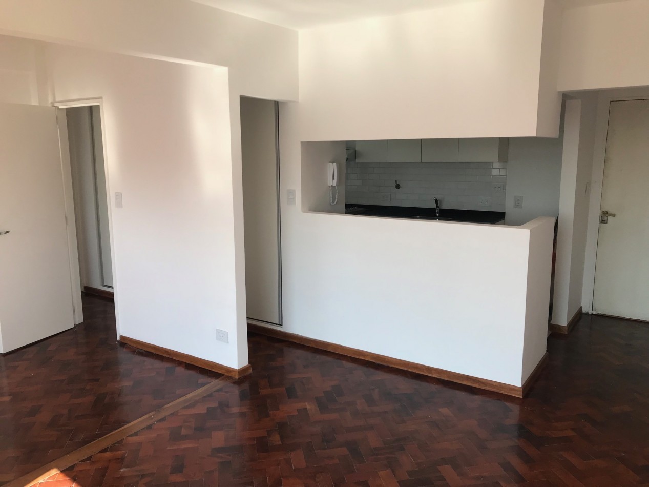 Venta Departamento de 2 ambientes en Recoleta. Apto Credito