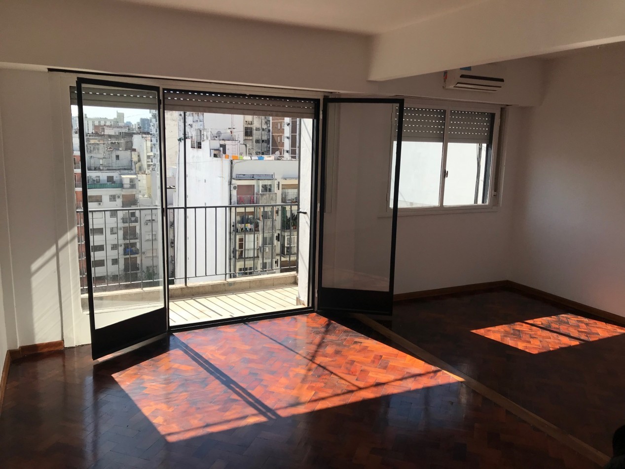 Venta Departamento de 2 ambientes en Recoleta. Apto Credito
