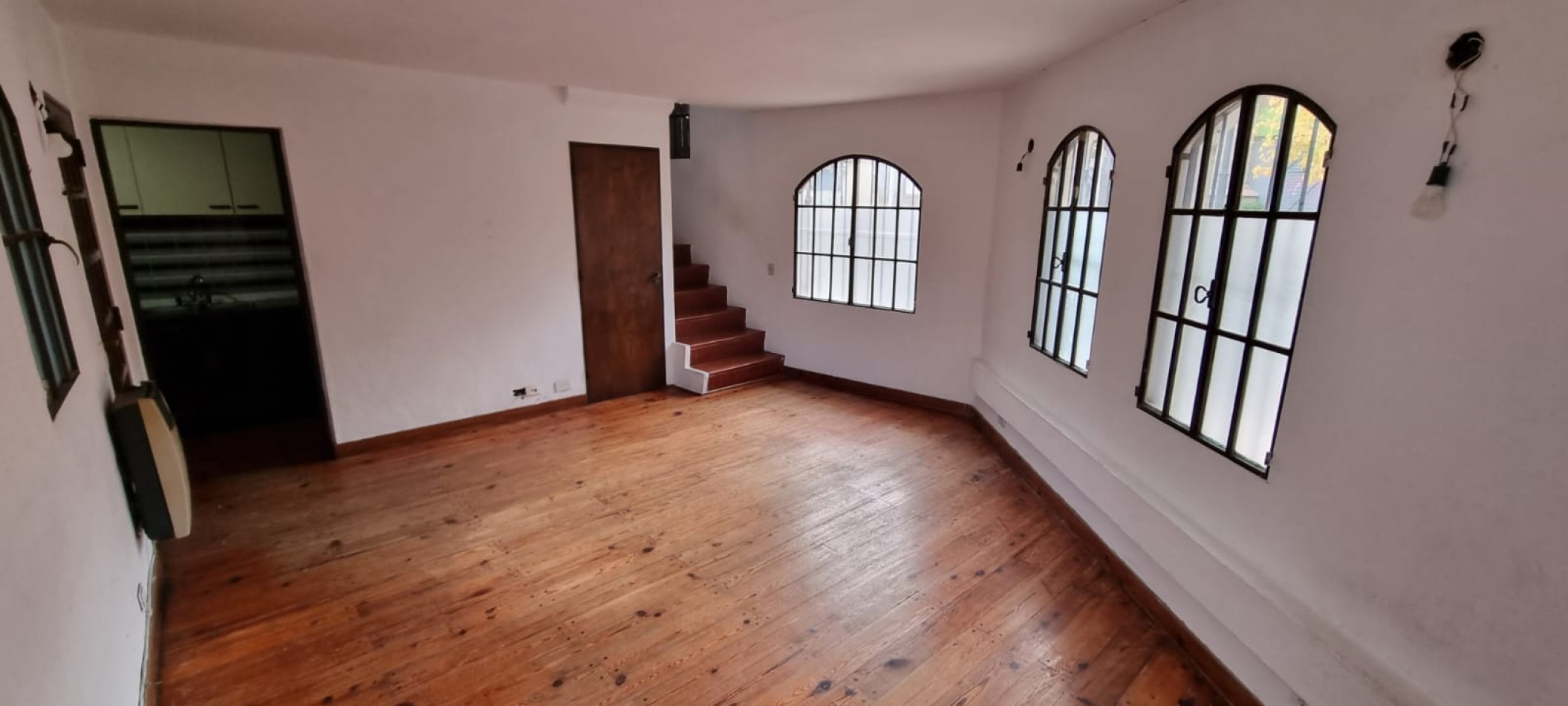 Alquiler Ph San Isidro, 4 Ambientes, Con terraza y cochera