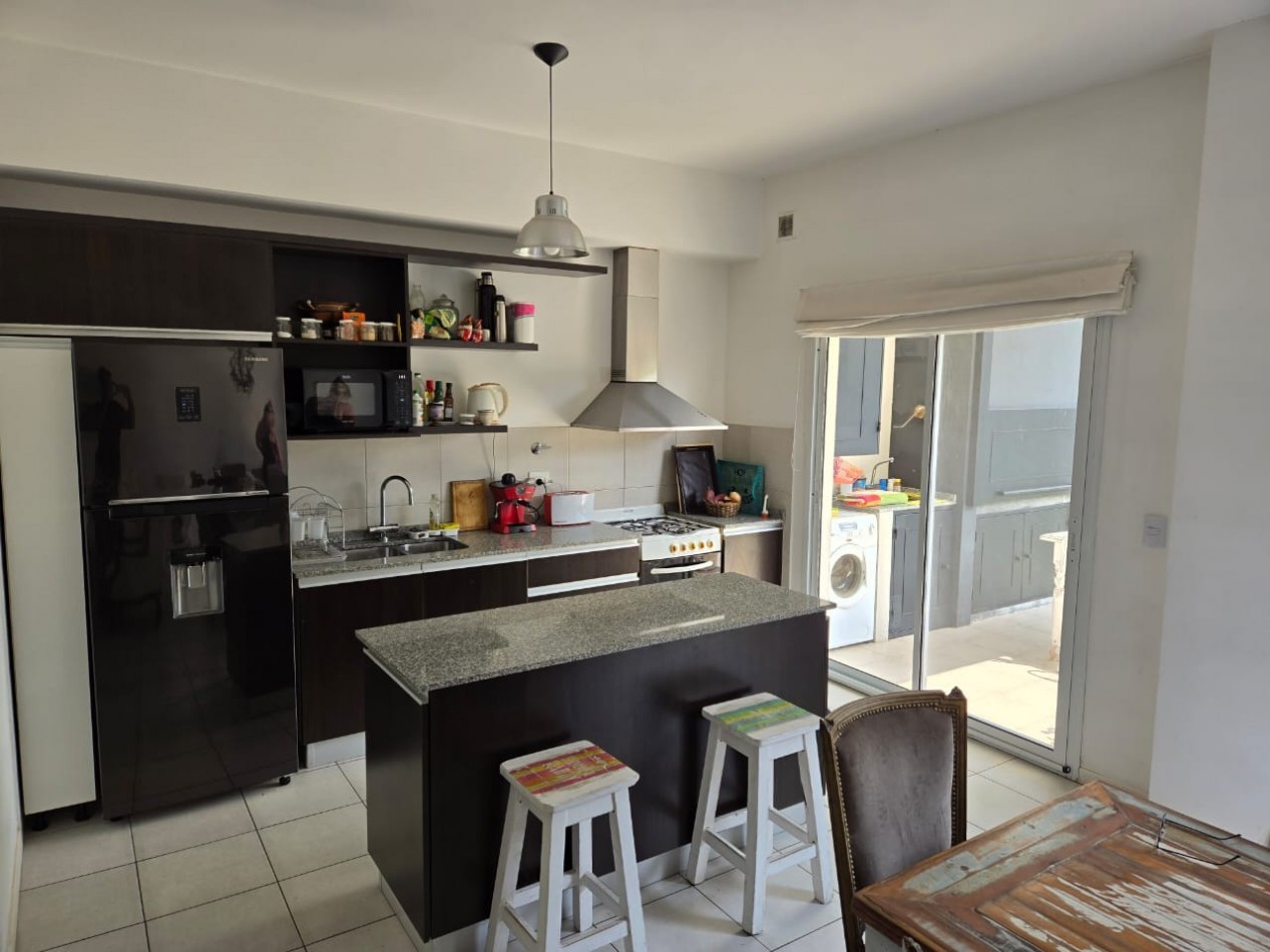 Venta Casa 3 Dorm. Con Pileta El Palmar Nordelta