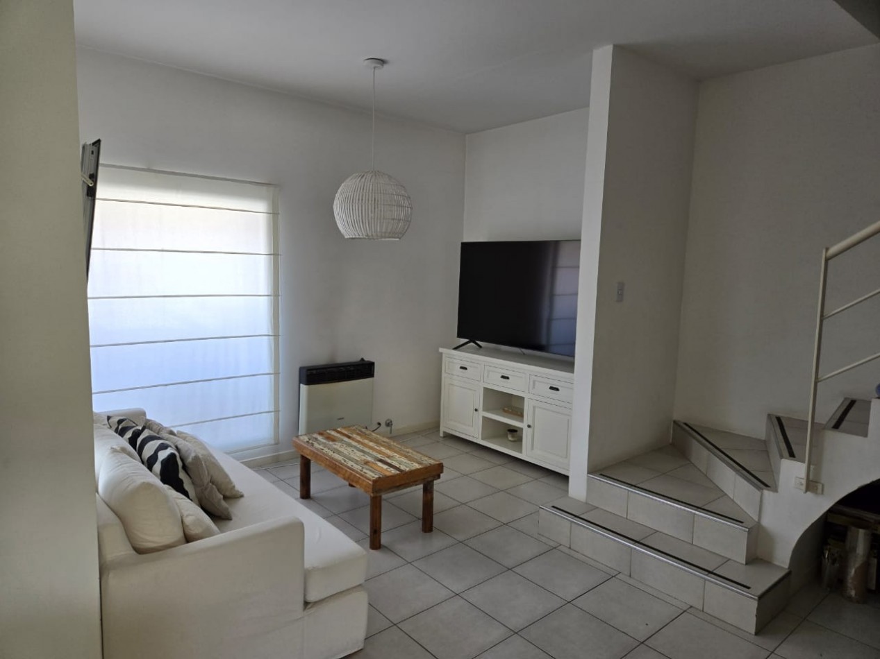 Venta Casa 3 Dorm. Con Pileta El Palmar Nordelta