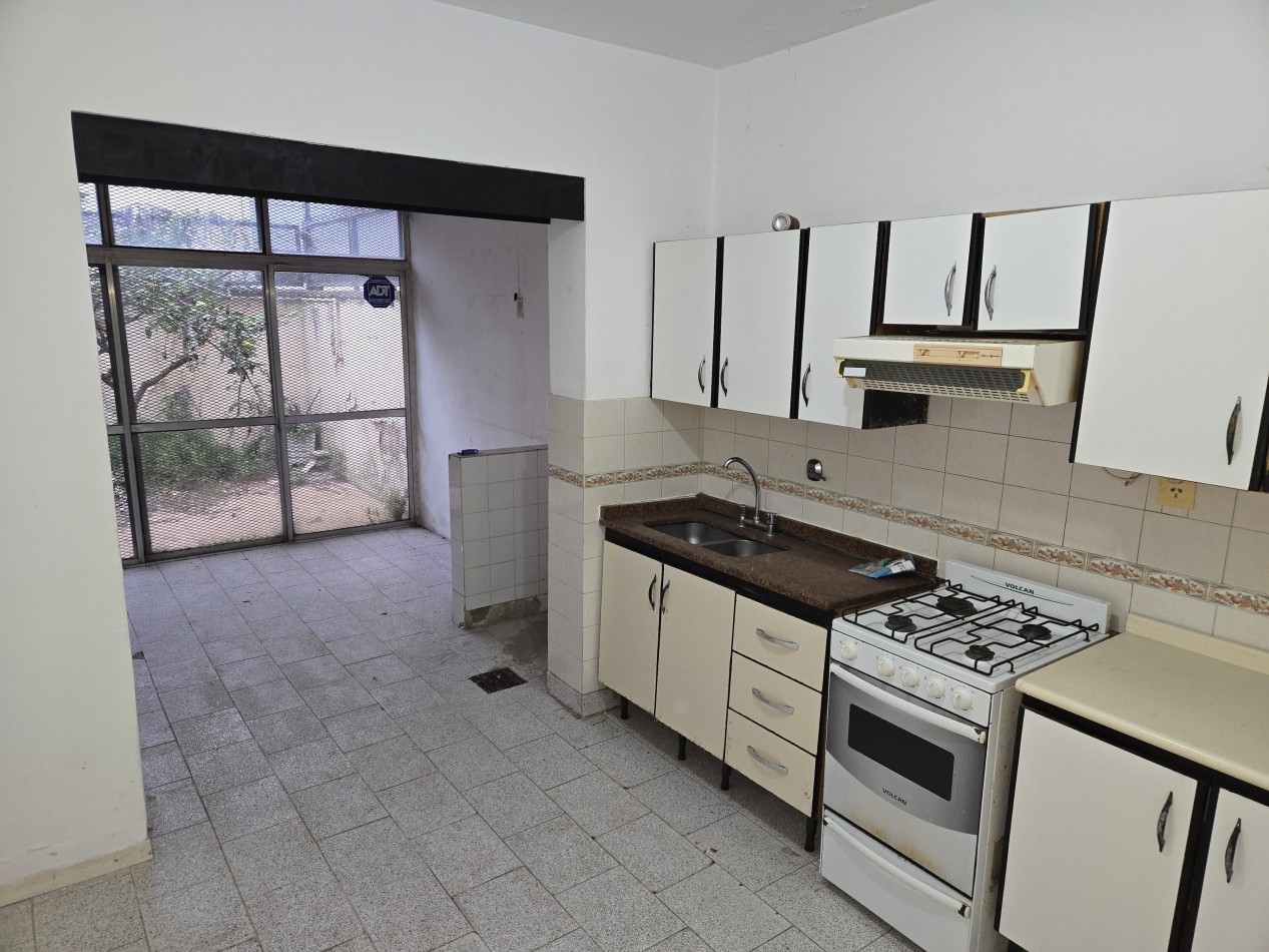 Venta Dos Ph de 3 Amb C/U se venden juntos, entrada independiente. No se pueden subdividir, en San Isidro