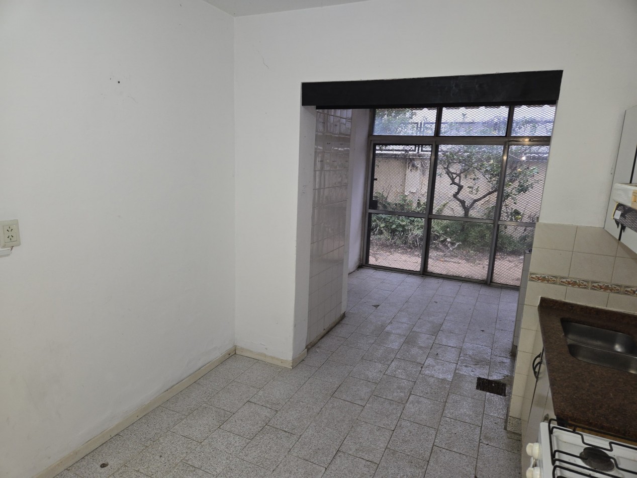 Venta Dos Ph de 3 Amb C/U se venden juntos, entrada independiente. No se pueden subdividir, en San Isidro