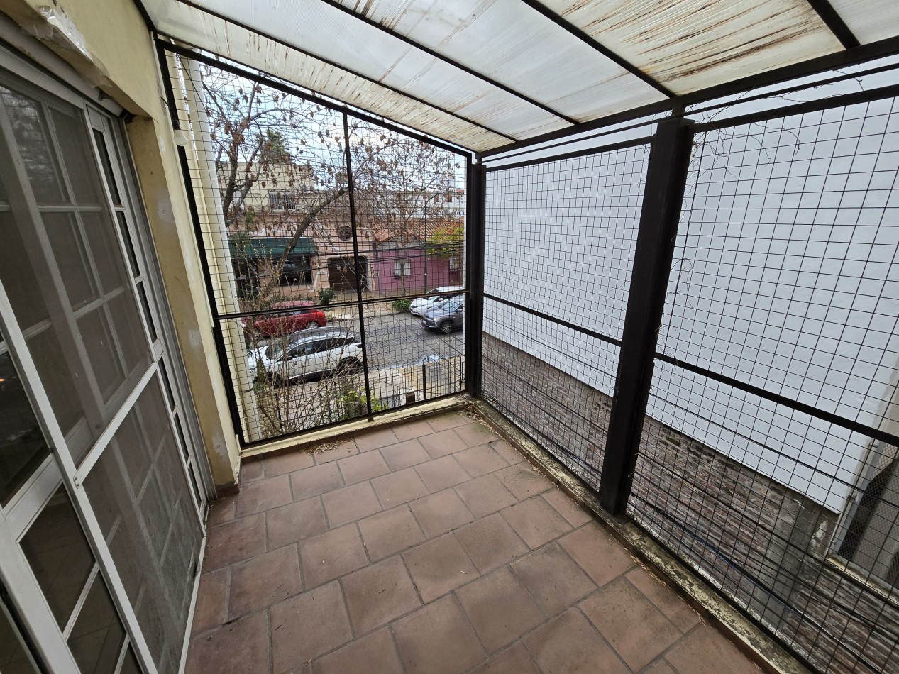 Venta Dos Ph de 3 Amb C/U se venden juntos, entrada independiente. No se pueden subdividir, en San Isidro
