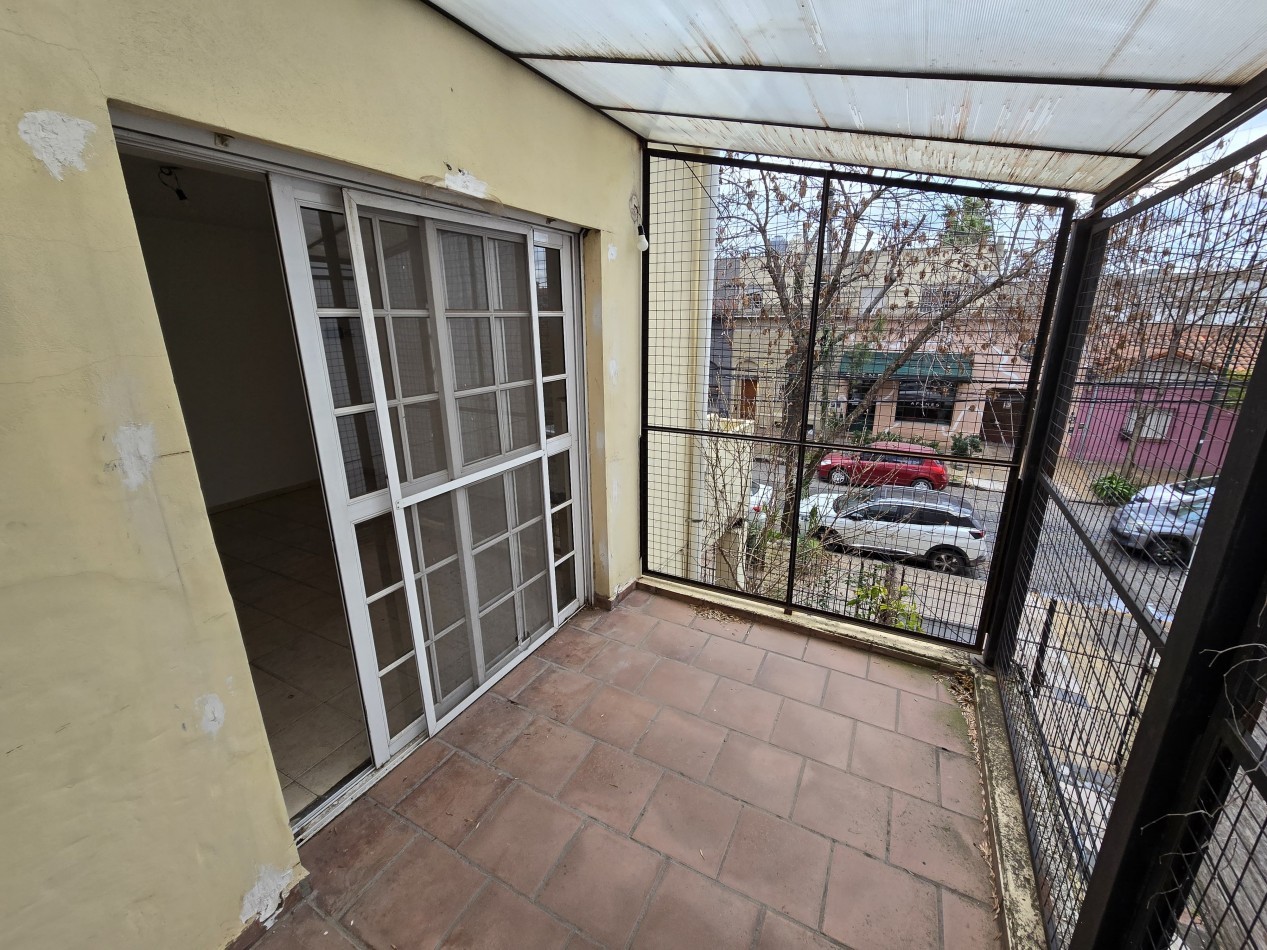 Venta Dos Ph de 3 Amb C/U se venden juntos, entrada independiente. No se pueden subdividir, en San Isidro