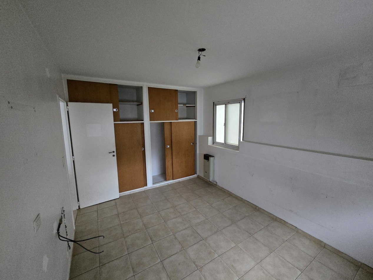 Venta Dos Ph de 3 Amb C/U se venden juntos, entrada independiente. No se pueden subdividir, en San Isidro