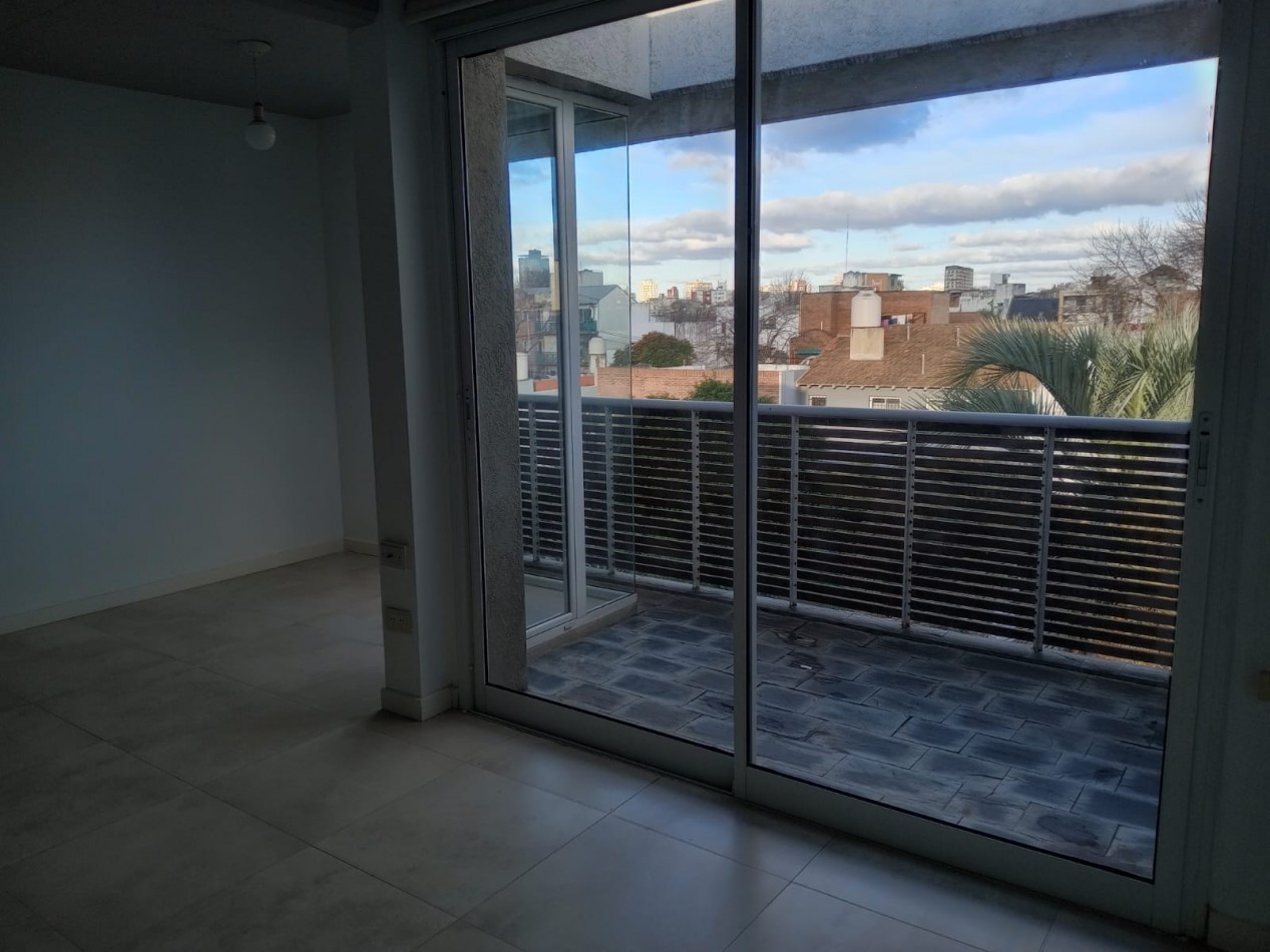 Alquiler Departamento de 2 ambientes con Cochera en San Isidro
