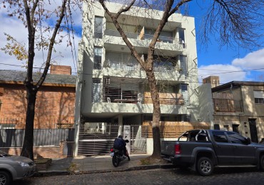 Alquiler Departamento de 2 Ambientes C/Cochera y Pileta en San Isidro