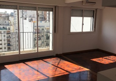 Venta Departamento de 2 ambientes en Recoleta. Apto Credito